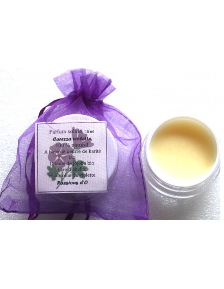 parfum solide à l'absolue de violette parfum solide à l'absolue de violette