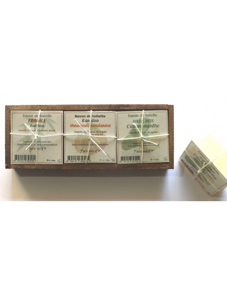 A trio of scented soaps in this handcrafted box. A trio of scented soaps in this handcrafted box.