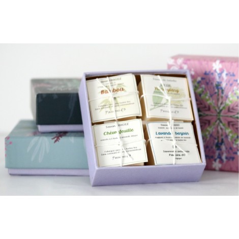 Kartonnen doos met 4 zepen van 50 g