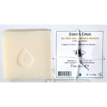 Savon ç l'huile d'olive et au miel