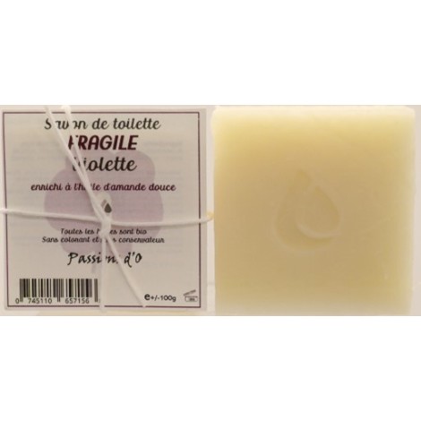 Vaste zeep "Fragile" met zoete amandel en viooltjes - Zachtheid en betovering