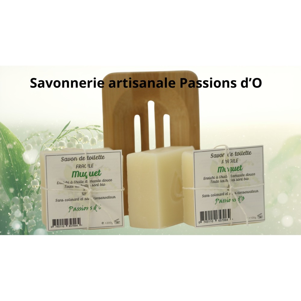 jabón artesanal perfumado con lirio de los valles