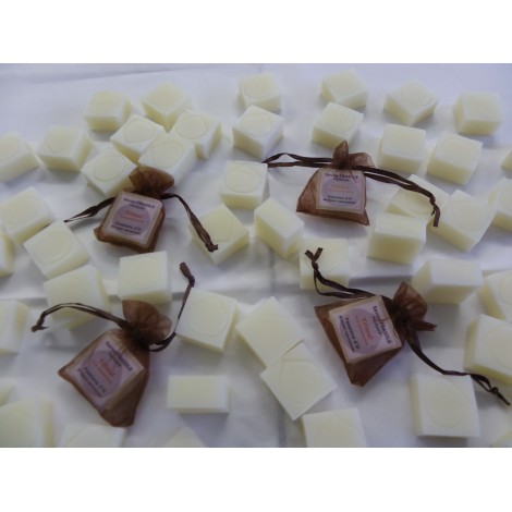 250 savons artisanaux d' invités 12 g