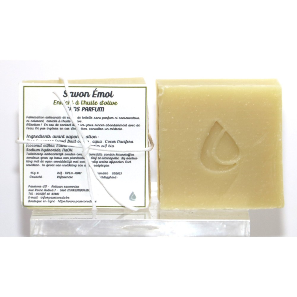 100% natural artisanal soap, without coloring, without preservatives, without fragrance, made in Belgium